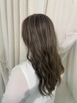 ロング カラー 小礒 幸輝のヘアスタイル