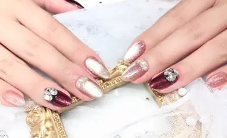 ネイル マジック ミラーのネイルデザイン