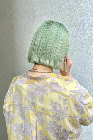 ショート カラー ブリーチカラー🌈 石垣翔太のヘアスタイル