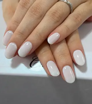 ネイル 前原 由梨奈のネイルデザイン