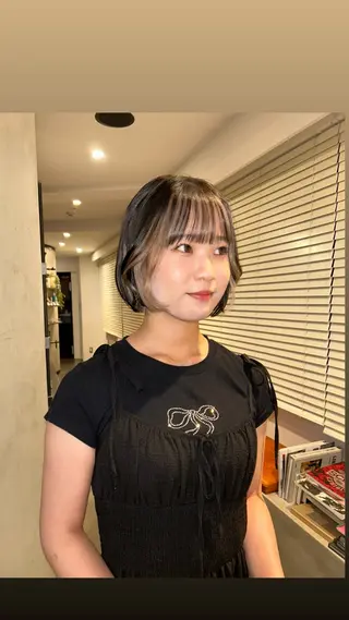 ミディアム カラー タナカ カナ🫧のヘアスタイル
