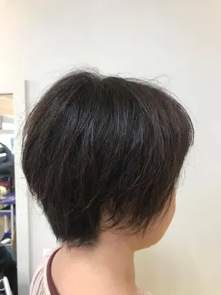 ショート カラー 横田 尚登のヘアスタイル