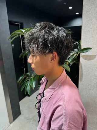 ショート カラー パーマ ヘアアレンジ メンズ スパイキー/フェザー /波巻き/かいとのヘアスタイル