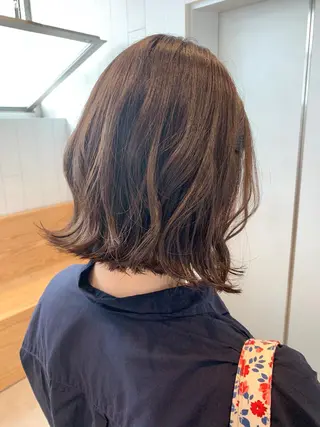 ミディアム yui .のヘアスタイル