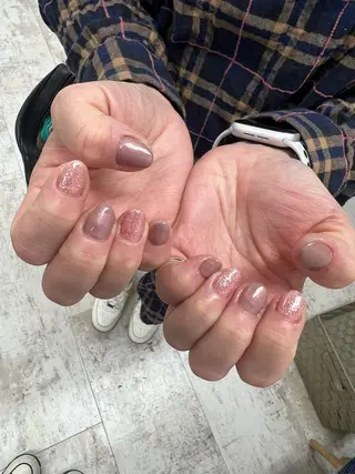 ネイル 吉田 里菜のネイルデザイン