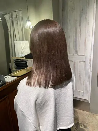セミロング 中村 彩乃のヘアスタイル