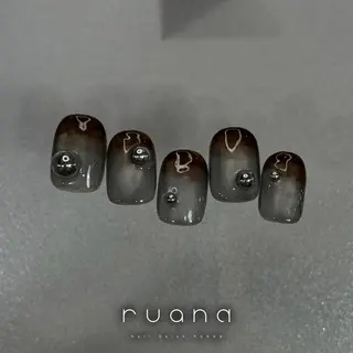 ネイル 中西 心純愛のネイルデザイン