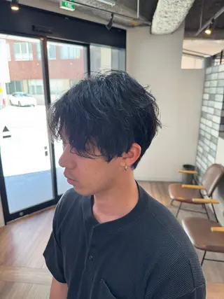 ミディアム はしもと じんのヘアスタイル