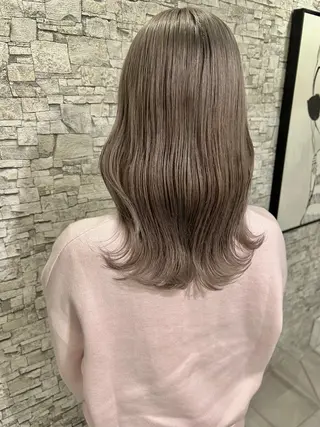 ミディアム カラー 髪質改善will hairdesignのヘアスタイル