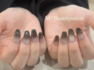 ネイル M+  Beauty Salonのネイルデザイン