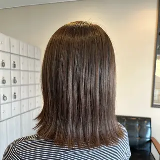 ミディアム 小嶋 菜々子のヘアスタイル