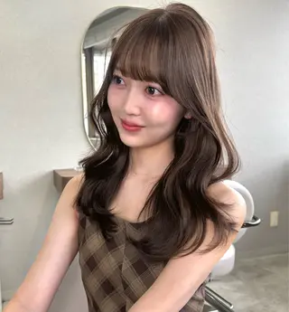 セミロング 西尾 彩那のヘアスタイル