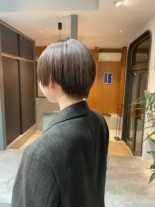 ショート soi 小島陽香のヘアスタイル