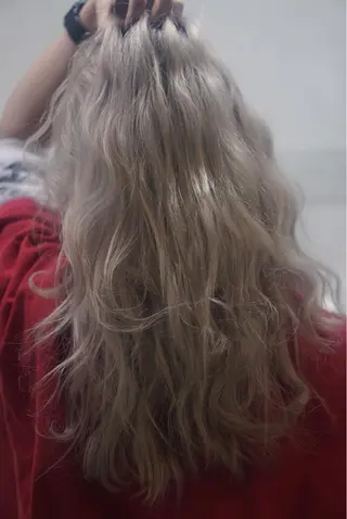 セミロング カラー ヘアアレンジ 枝毛カット&髪質改善 満足NO.1岡しゃんのヘアスタイル