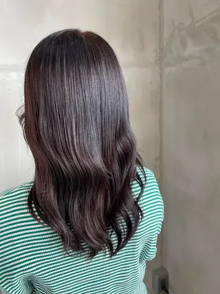 カラー 益 佑夏のヘアスタイル