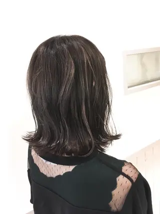 ミディアム layer cut 前田ヒロコのヘアスタイル