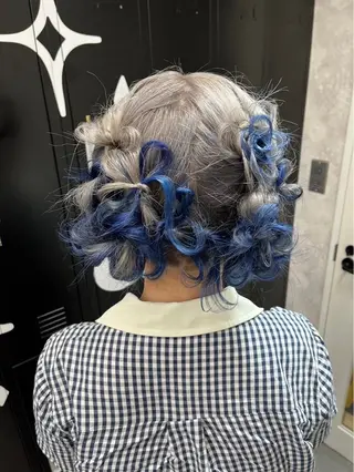 ロング カラー ヘアアレンジ メンズウルフ🐺♡ ブリーチ♡ヘアメ🎀のヘアスタイル