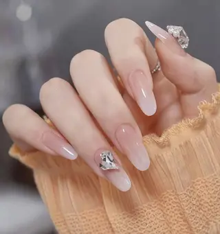 ネイル Pure&Rich Nailのネイルデザイン