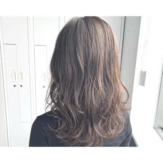 ミディアム AVANCE.神戸元町所属・ERI ☆のヘアスタイル