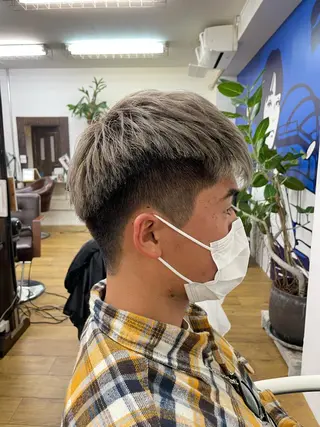 ショート メンズ ユ カの眉毛・アイブロウイメージ