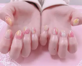 ネイル はぴねす所属・横浜 美夢のネイルデザイン