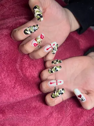 ネイル beauty salonREMIAのネイルデザイン