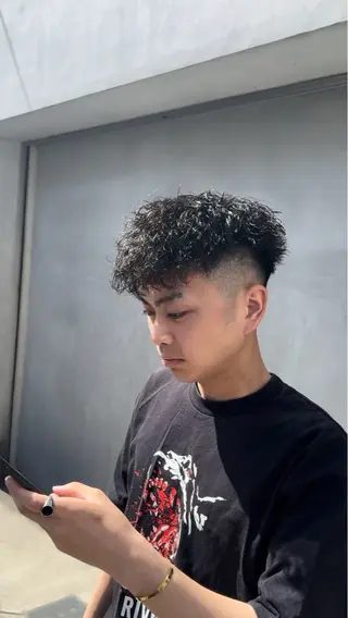 パーマ メンズ スペインカール/ メンズパーマ/山下のヘアスタイル