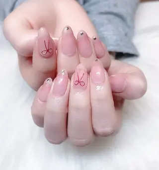 ネイル MoonNail ユリ🌸のネイルデザイン