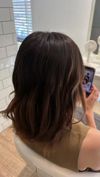 ロング カラー 似合わせ 顔周りYUUGAのヘアスタイル