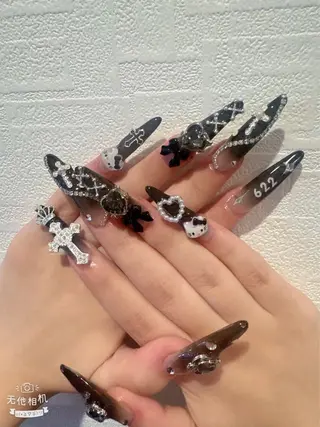 ネイル D-BEAUTY Nailsalonのネイルデザイン