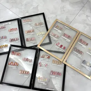 ネイル LUCULIA 西山のネイルデザイン