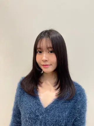 セミロング 堀越 美羽のヘアスタイル