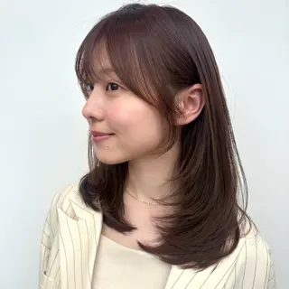 ミディアム カラー 顔まわり🥨レイヤー /透明感/水口舞奈のヘアスタイル