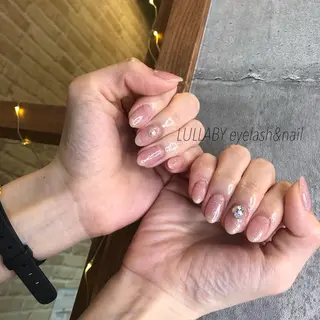 ネイル LULLABY 吉祥寺店の眉毛・アイブロウイメージ