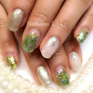 ネイル Lily*nail 🌻Mii🌻のネイルデザイン
