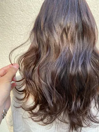 セミロング 岩尾 萌々子のヘアスタイル