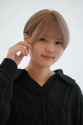 ショート カラー 柳澤 和也のヘアスタイル