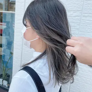 セミロング カラー しらはま ようこのヘアスタイル