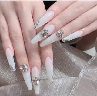 ネイル Lenie Nail Salonのネイルデザイン