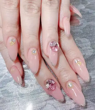 ネイル I-nailロング /ワンホン/キラキラのネイルデザイン