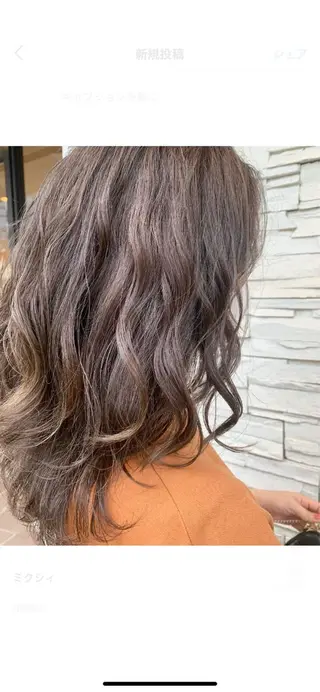 ミディアム ゆうき あすかのヘアスタイル