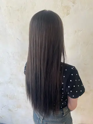 ロング aere AVEDA大船店所属・🦋艶カラー陽菜 🦋のヘアスタイル