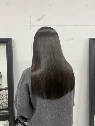 ロング カラー マツダ レンのヘアスタイル