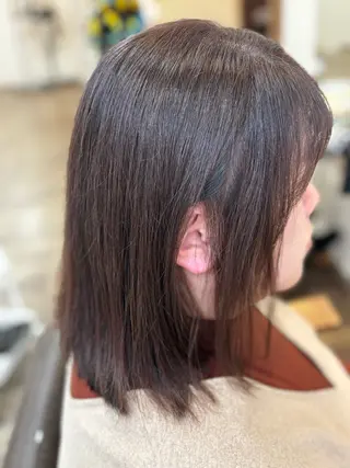 ミディアム カラー sage 井上のヘアスタイル