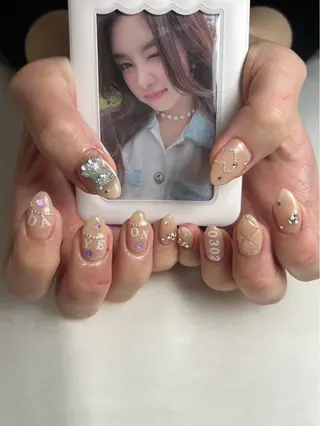 ネイル うにゃねいる🌷 Mayaのネイルデザイン