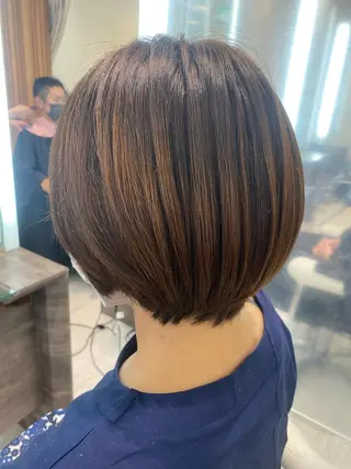 ショート 小顔レイヤー/ ベージュ🤍Rieのヘアスタイル