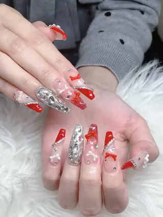 ネイル ミン ゴテゴテネイルのネイルデザイン