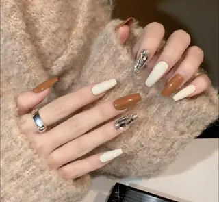 ネイル エリ🫧 nail池袋東口のネイルデザイン