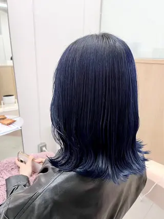 カラー Asumi/丸の内 /ブリーチ/花屋併設のヘアスタイル