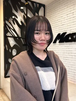 カラー 艶髪ストレート/ はるあ️の眉毛・アイブロウイメージ